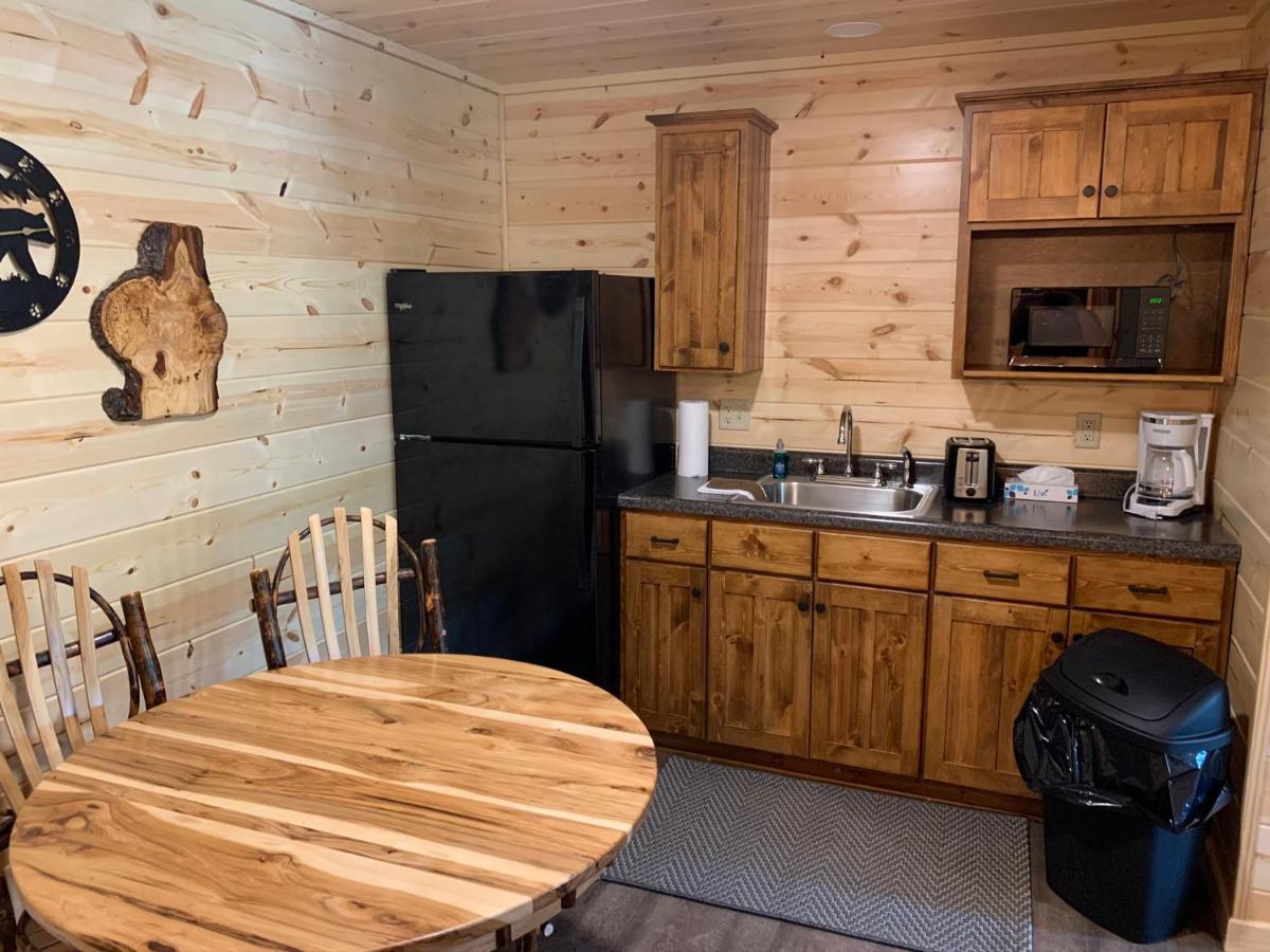 Waterview Lodge By Amish Country Lodging Millersburg Buitenkant foto